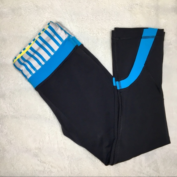 Lululemon Run: Inspire Crop II Black & Turquoise - Picture 6 of 7